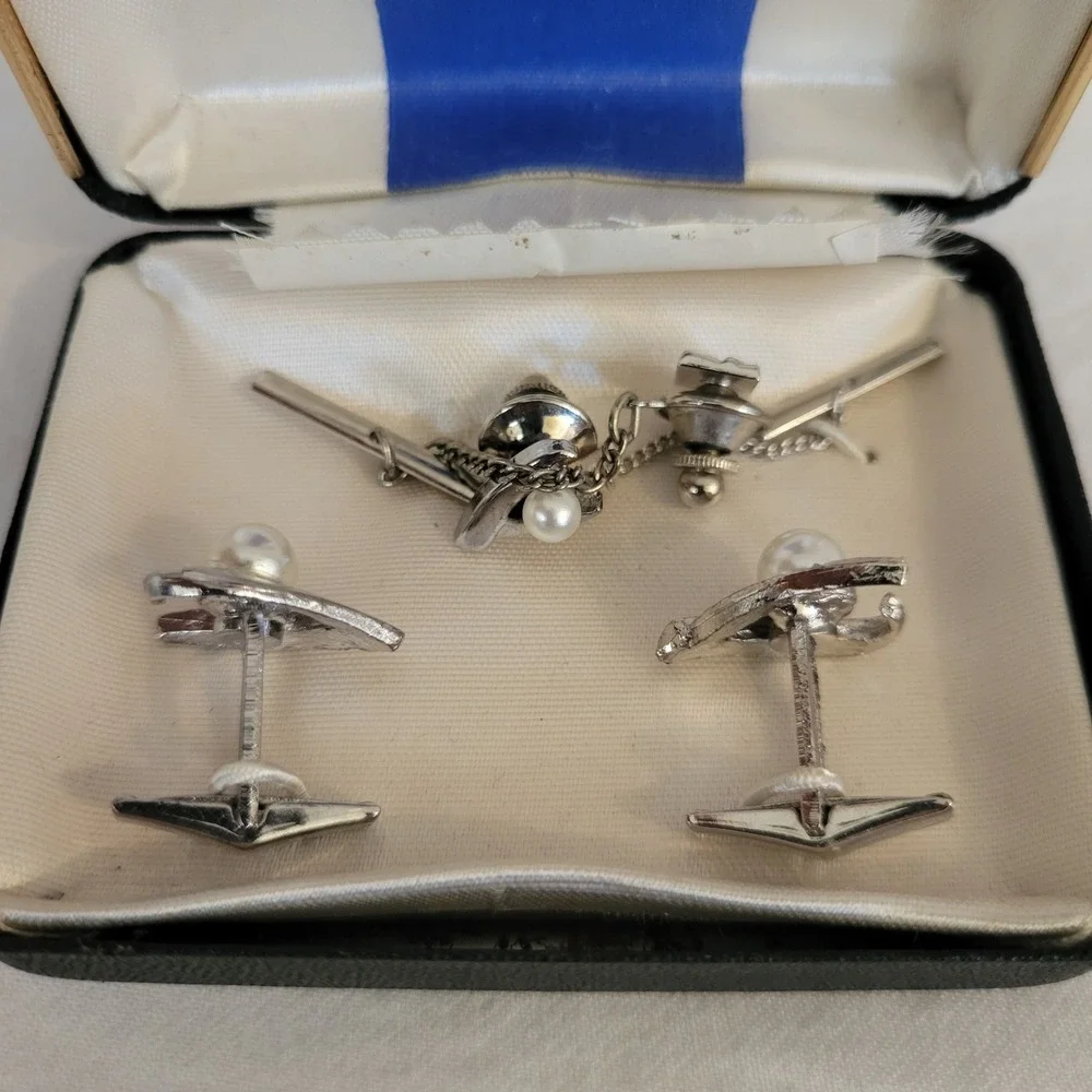 Embassy Vintage Mens Silver Tone Faux Pearl Cufflinks and Tie Tack Set MCM Boxed